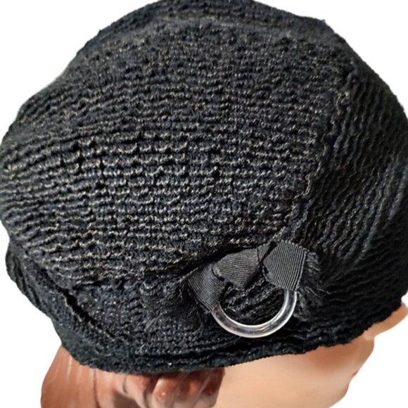 Genuine 1930s Deco True Vintage Black Fabric Side Draped Cloche Hat - Picture 5 of 7